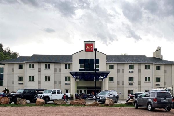 MOTEL 6 HOT SPRINGS SD (Hot Springs)